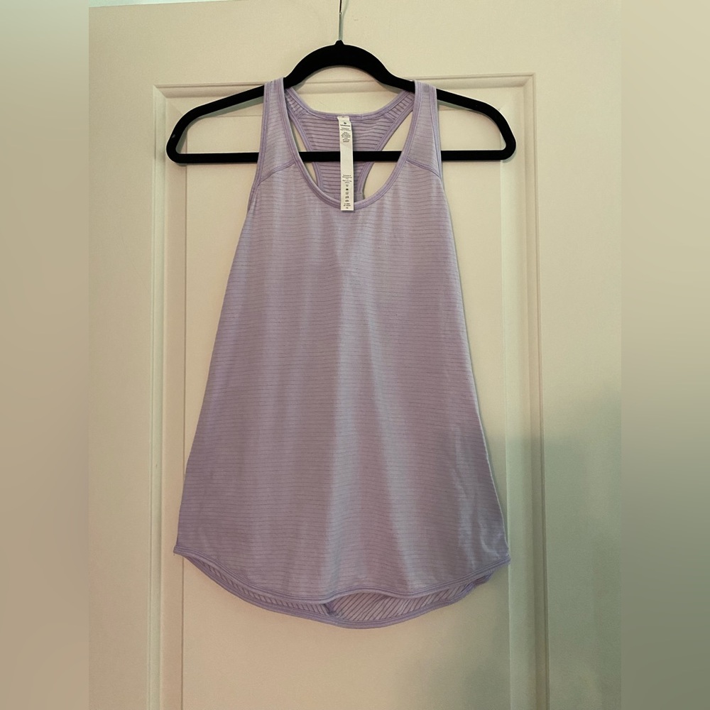 Iululemon Athletica lightweight running tank // light purple // size 4